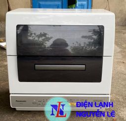 Máy rửa chén Panasonic NP-TR3 (date 2011) cho nhà 6-7 người 