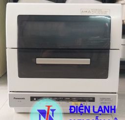 Máy rửa chén Panasonic NP-TR6, date 2013 dùng cho nhà 6-7 người 