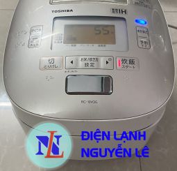 Nồi cơm cao tần Toshiba RC-10VQR date 2014 (1lit cho 4-5 người dùng)