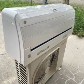 may-lanh-toshiba-1hp-inverter-plasma-ion-autoclean-gas-r32-date-2019-quan-7