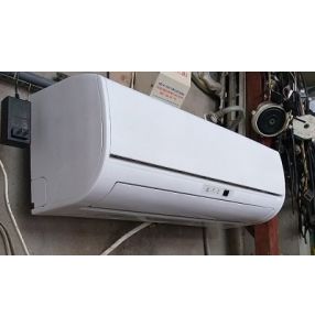 Máy lạnh cũ Toshiba inverter 2HP tiết kiệm điện date 2013