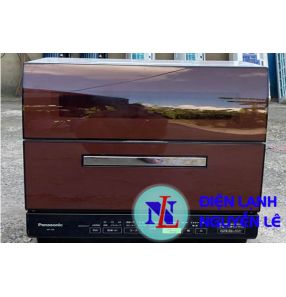 Máy rửa chén cũ PANASONIC NP-TR8 mặt mica nâu (date 2015)