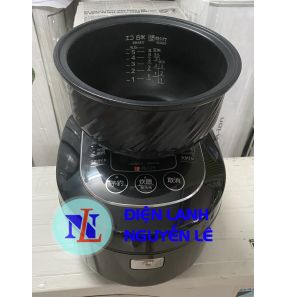 Nồi cơm điện Tiger JKN-G100 - 1lit, xoang gốm đời cao chót vót 2017